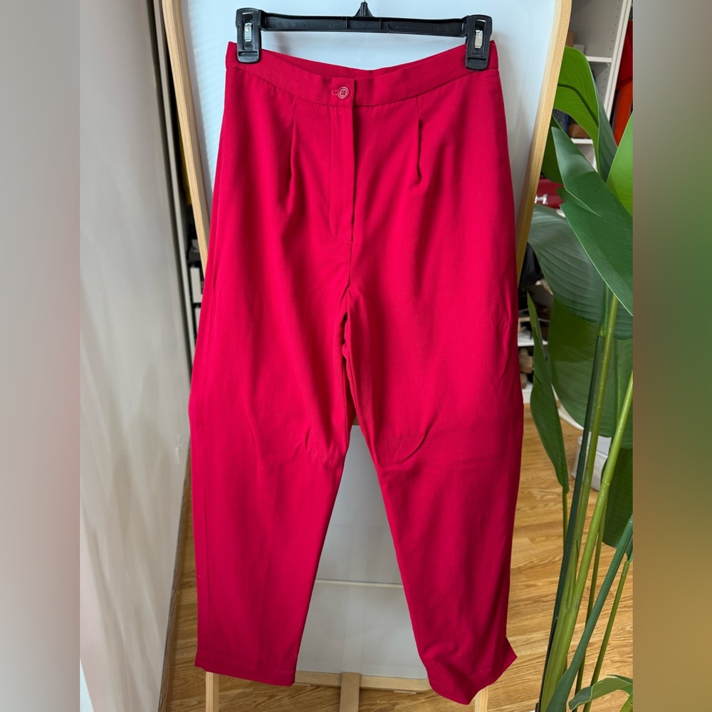 Saks Fifth Avenue Red Women’s pants